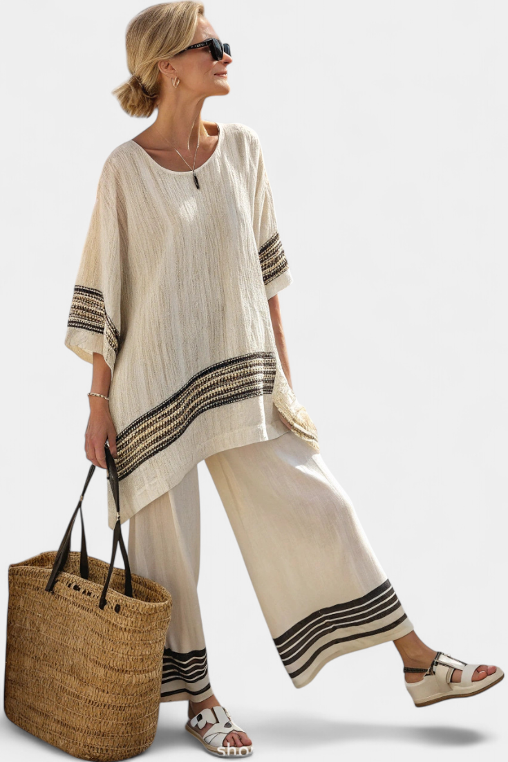 Van Laar | Luchtige tweedelige set met strepen en oversized pasvorm